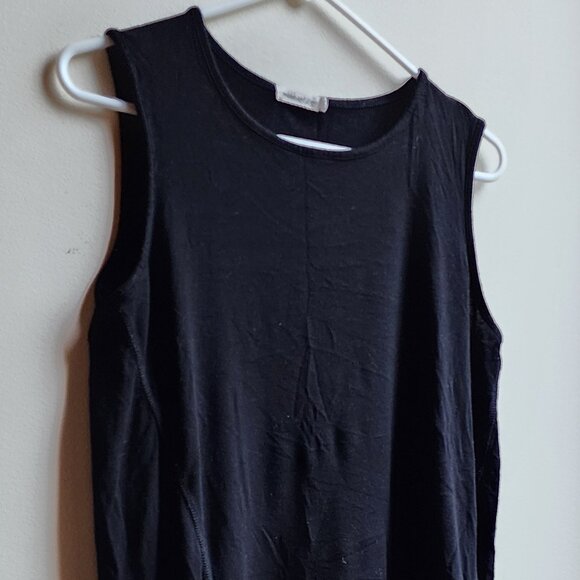 Pebble And Stone Black Angled Tank Top Size Small - Picture 2 of 15